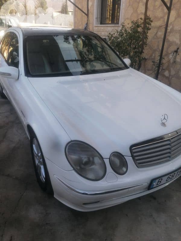 Mercedes-Benz E-Class 2005 0