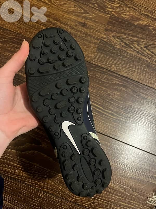 nike shoes 2