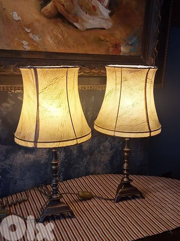 2 bronze and leather english lamps 2
