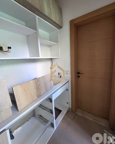 Office for rent in Achrafieh EA292 مكتب  للإيجار في الأشرفية