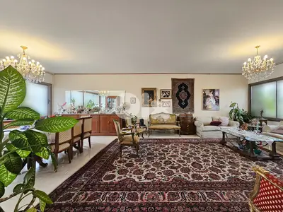 GMC155LG Apartment for sale in Achrafieh - شقة للبيع في الأشرفية