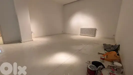 Apartment for Sale in Badaroشقة للبيع في بدارو
