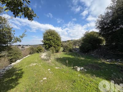 Land for sale in Assia – Batroun أرض للبيع في آسيا - البترون
