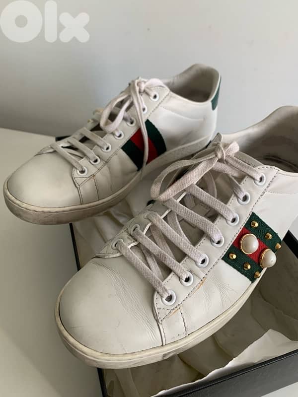 Gucci sneaker size 39 - Gucci Ace Studded Pearl 0