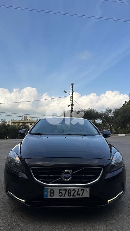 Volvo V40 2014 0