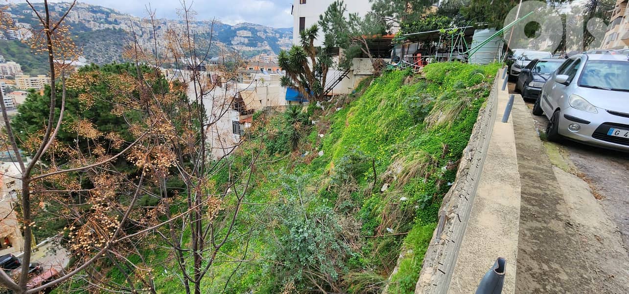 L20920 - A 895 SQM Land For Sale in Mezher 2