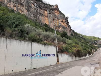 Land for Sale in Batroun, Beit Chlela أرض للبيع في البترون