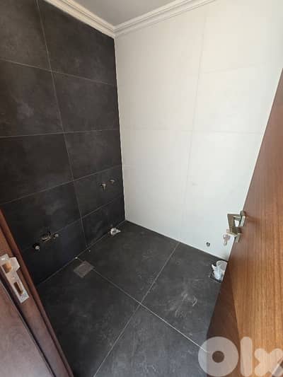 Apartment for sale in jdeideh شقة للبيع في الجديدة