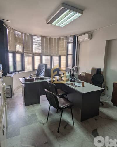 Office for sale in Saloumeh GH326 مكتب  للبيع في صالومي