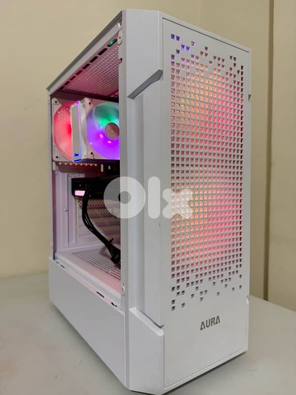 White Edition | RTX 3060 | i5-12400F | 16GB RAM | 256GB NVMe 0
