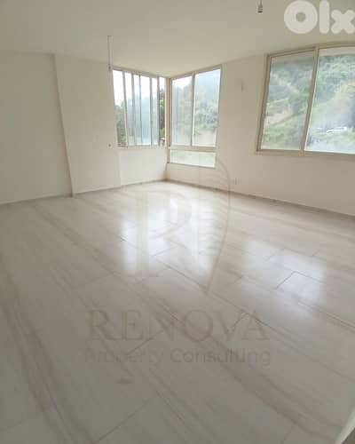 Open Mountain View apartment for sale in Kfarchima