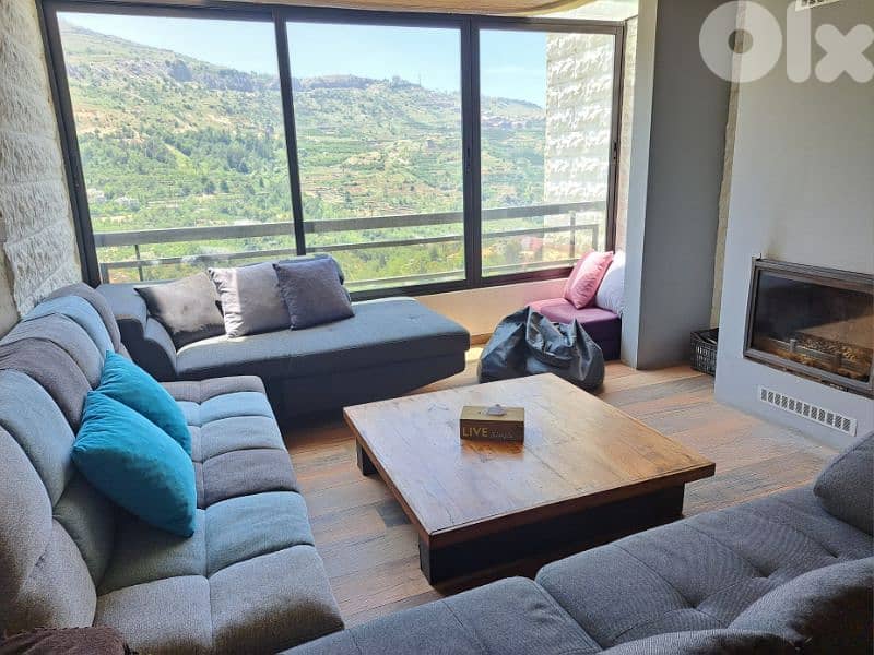 Chalet in Faraya with panoramic view- شاليه في فاريا 1