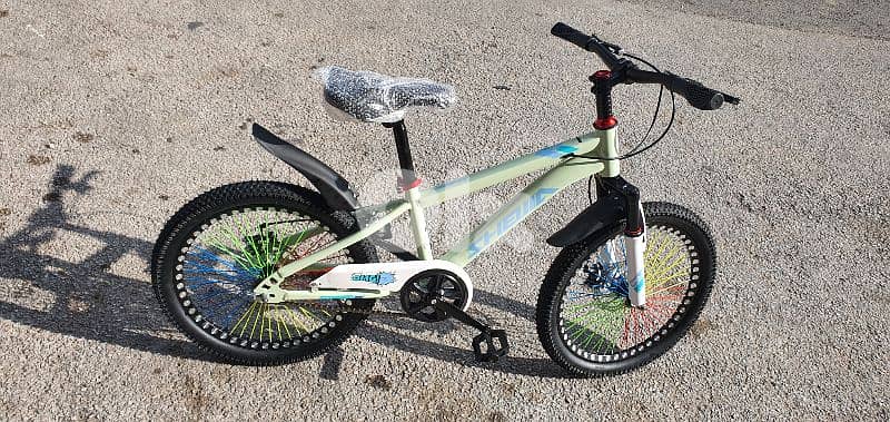 kids bike 20" disc brakes (brand new) 0