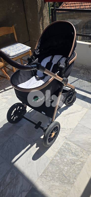 baby stroller + free seat for new born 1