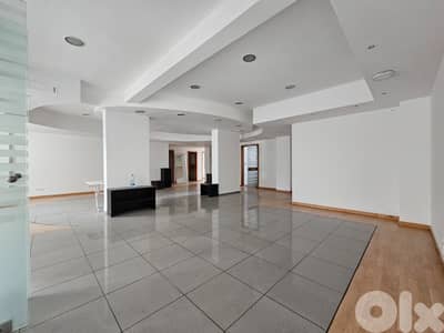 GMC169LG Office for rent in Achrafieh - مكتب للإيجار في الأشرفية