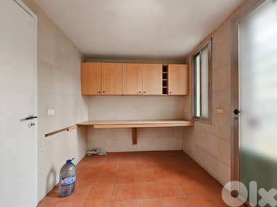 GMC169LG Office for rent in Achrafieh - مكتب للإيجار في الأشرفية