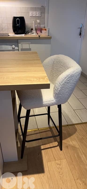 set of 2 bar stools white color 4