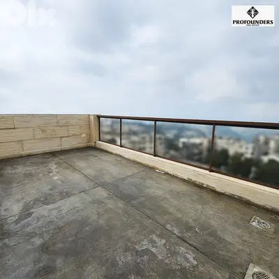 Apartment for Sale in Mazraat Yachouh شقة للبيع في مزرعة يشوع