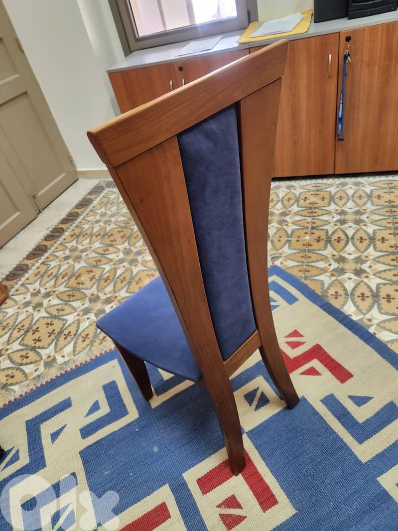 8 dining chairs 1