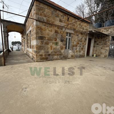 Traditional House on 1032sqm Land for sale in Reyfoun منزل تراثي للبيع