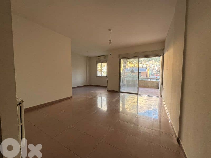 3-bedroom apartment in Jounieh Sarba for sale 0