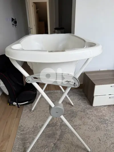 bathtub