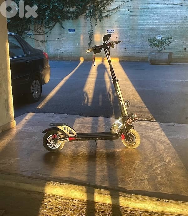 electric scooter 0