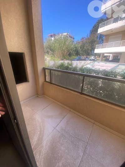 Apartment For Sale in Dbayeh 250000$ شقة للبيع في ضبية
