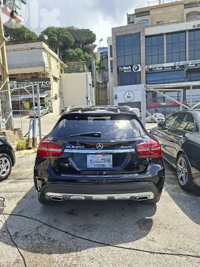Mercedes-Benz GLA-Class 2018