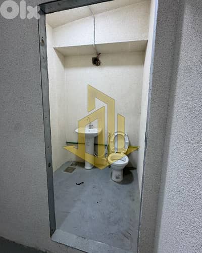 warehouse for sale in Baabda مستودع للبيع في بعبدا