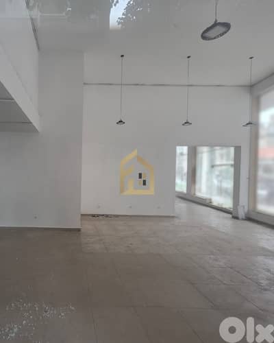 Showroom for sale in Achrafieh EA303 معرض للبيع في الأشرفية