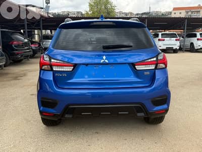 Mitsubishi Outlander Sport 2021
