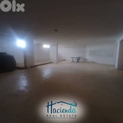 Warehouse For Rent In Blat