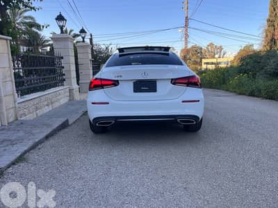 Mercedes-Benz A-Class 2020, look AMG, clean , no accident.