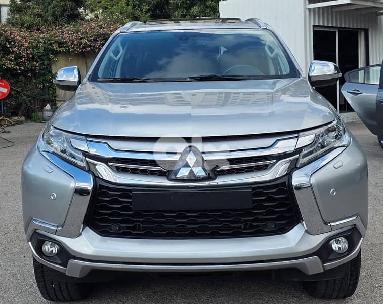 Mitsubishi Montero Sport 2019 0