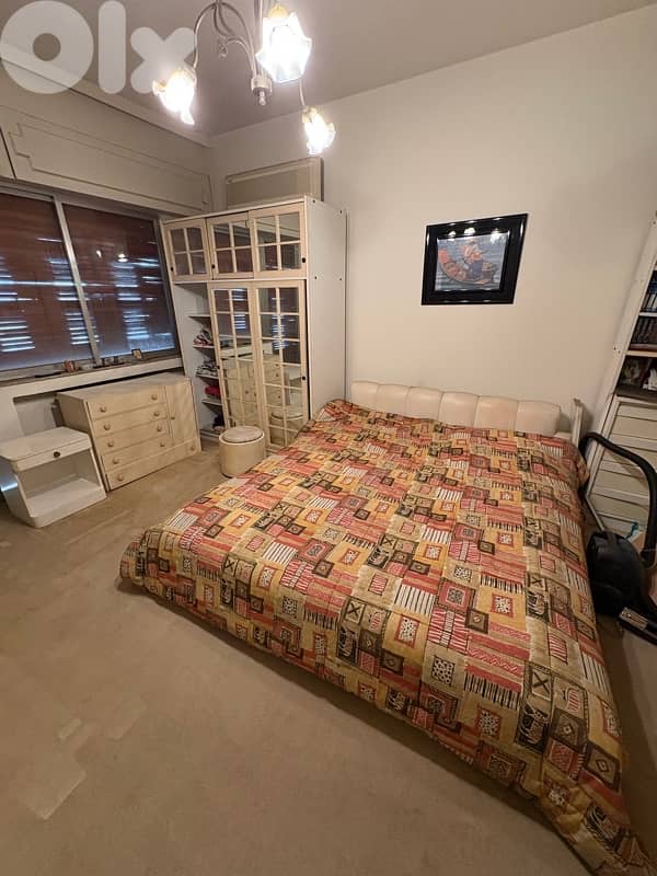 Full bedroom 0