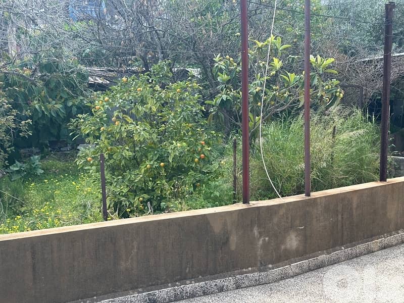 520m land zone 30/90 four floors building Kfarchima Baabda 0