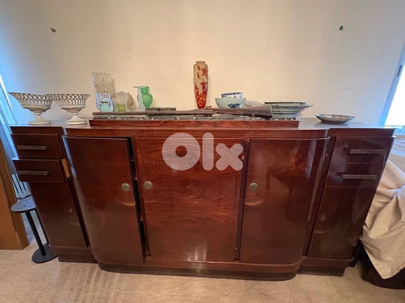 Buffet de style art-déco en bois 0
