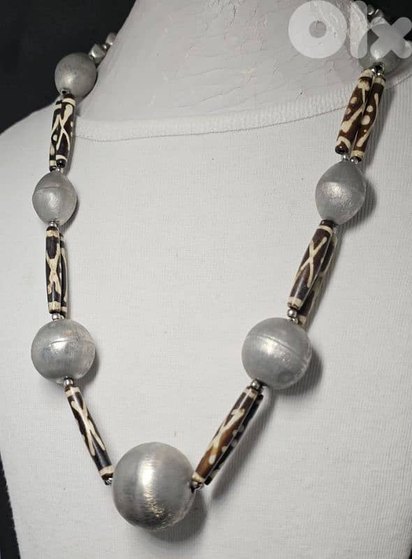 10$ vintage tribal necklace matte silver 0