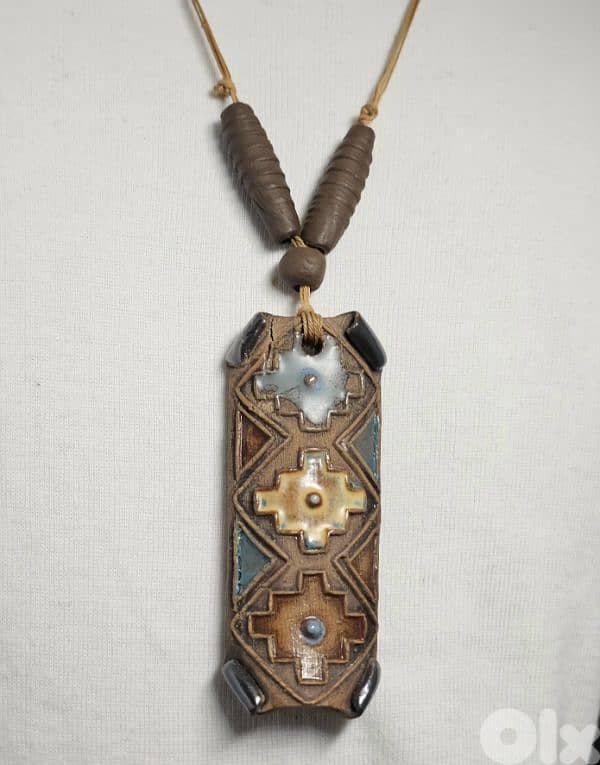 10$ handmade ceramic pendant necklace 0