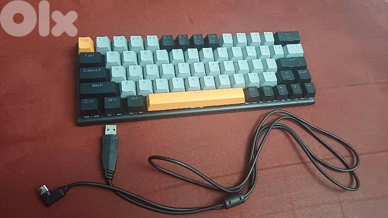 Mechanical keyboard(red switches) 0