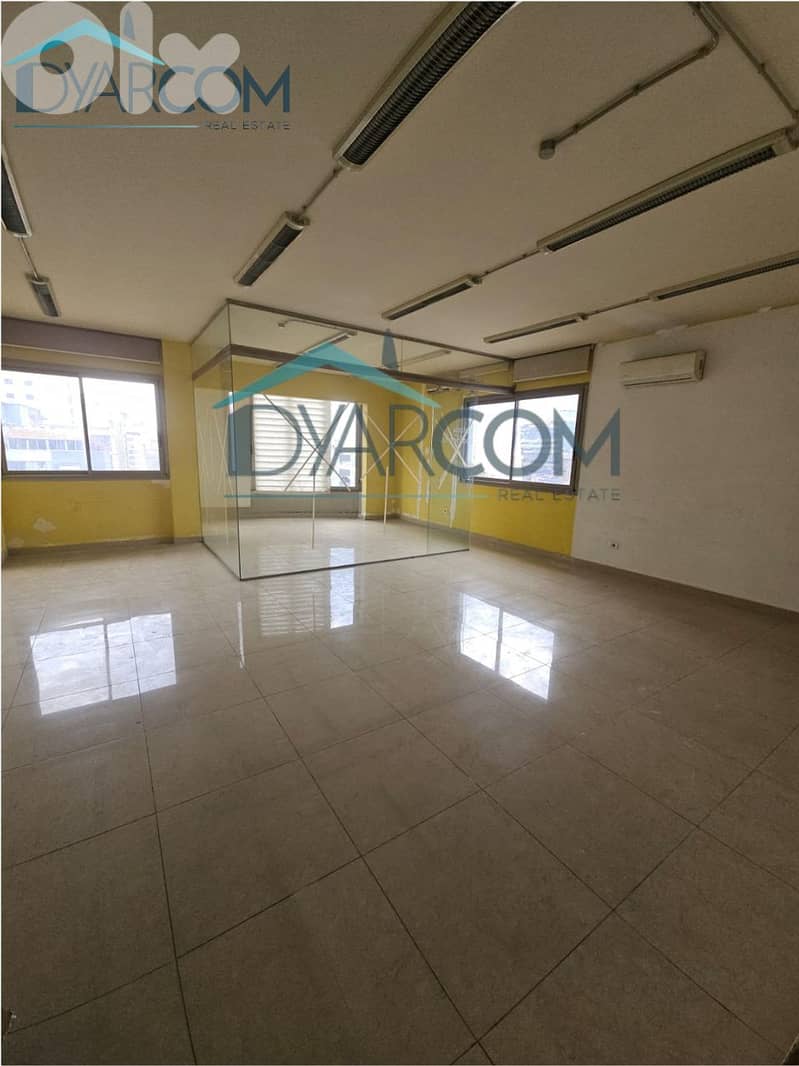 DY3400 - Zalka Office for Rent! 0