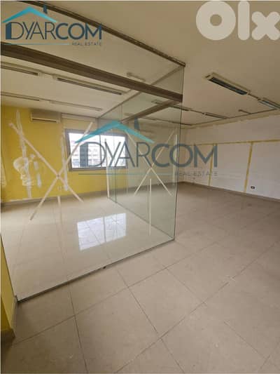 DY3400 - Zalka Office for Rent!