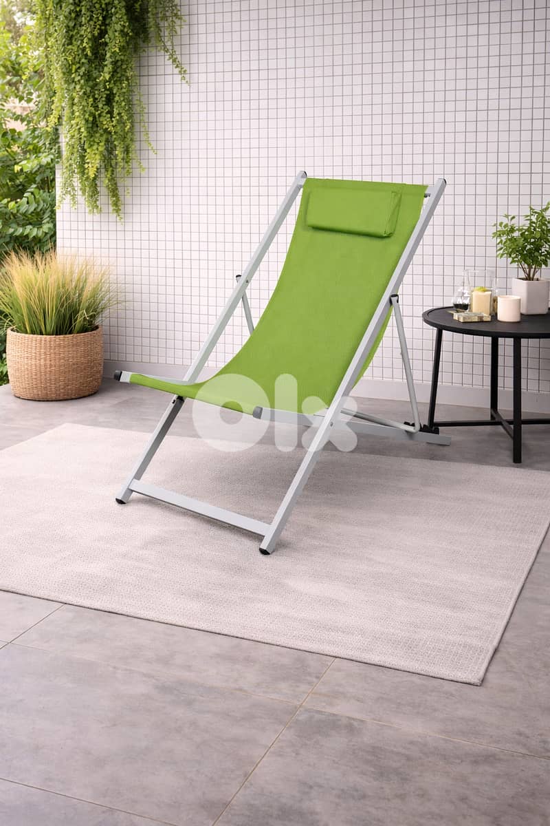 ltra-Light Folding Deck Chair 0