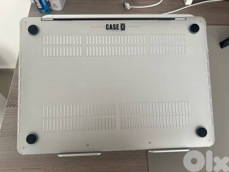 Apple MacBook Pro 13” M1 - 8GB RAM / 512GB SSD 7
