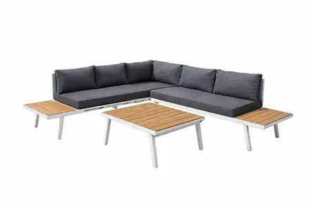 Luxury Outdoor Corner