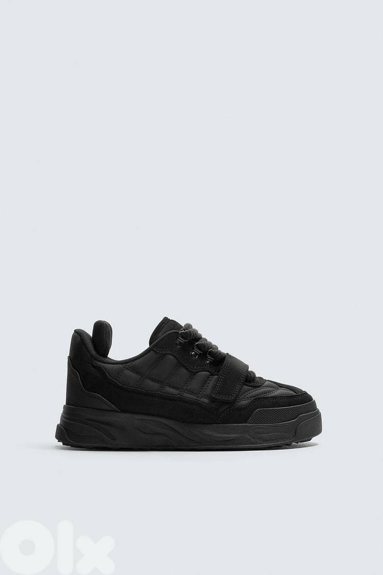 Zara - CHUNKY SKATE TRAINERS 41 11