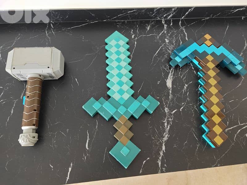 Minecraft toys for kids from Amazon and thor nerf gun 0