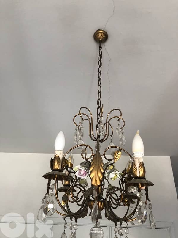 chandelier 0