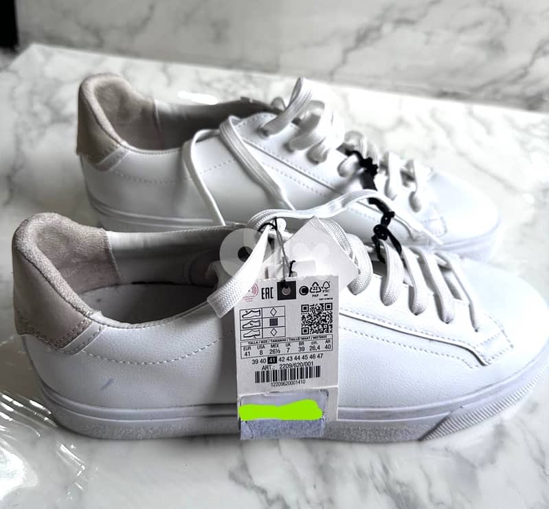 Zara White Leather Sneakers - 41 0